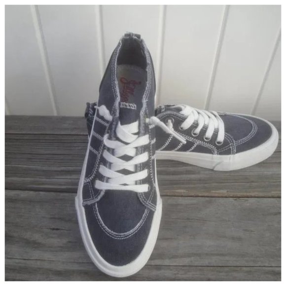 Jellypops Shoes - Jellypop  Shoes Women's Size 7.5M Blue White Sneakers Tennis "Kory Preppy Causal